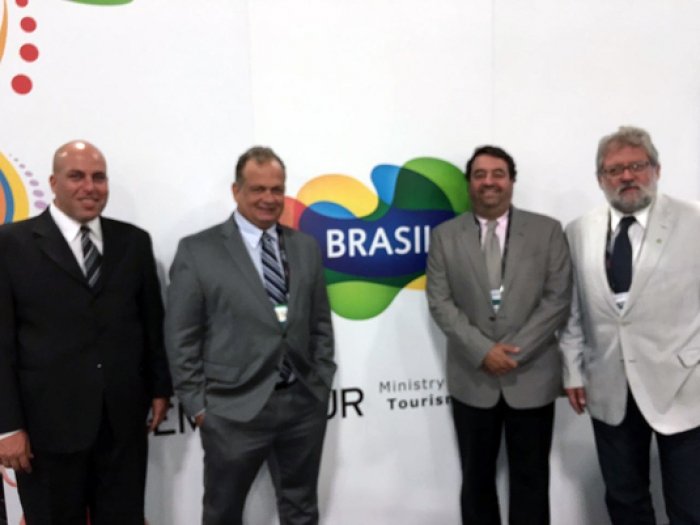 Harry Finger, secretário de Ilhabela, Ricardo Fazzini, Ricardo Cretera e o prefeito de Ilhabela, Antonio Colucci Harry Finger, secretário de Ilhabela, Ricardo Fazzini, Ricardo Cretera e o prefeito de Ilhabela, Antonio Colucci