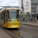 A cidade com 200 mil habitantes não têm ônibus mas apenas o VLT