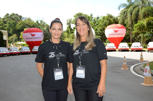 Ana Paula Correia, do PAradise Tours, e Carmen Ribas, da Engenhotur