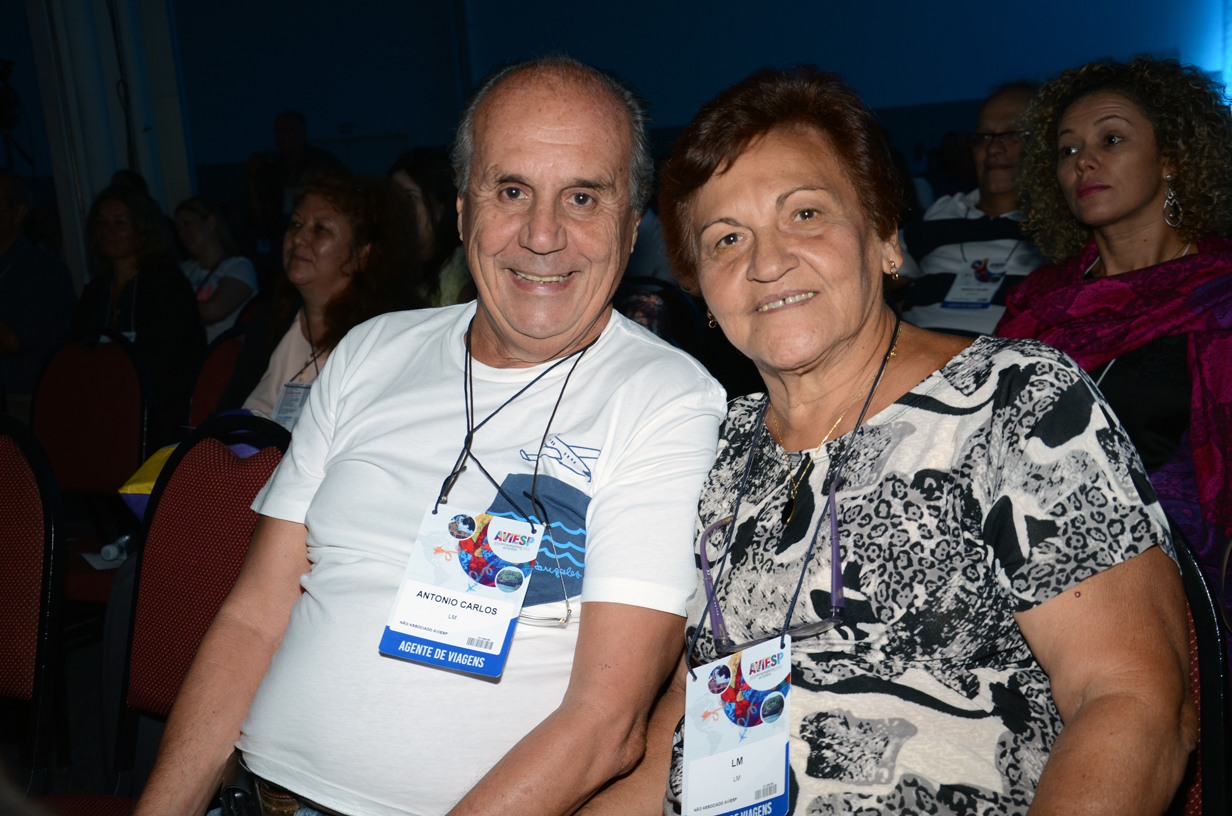 Antonio Carlos e Vera, da LM Turismo