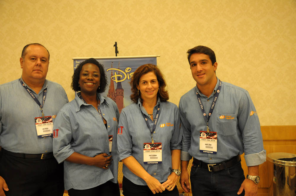 Bruno Lamori,Neiva Cecilia,Karla Haimenis e Julio Cesar Rodrigues, da AIT