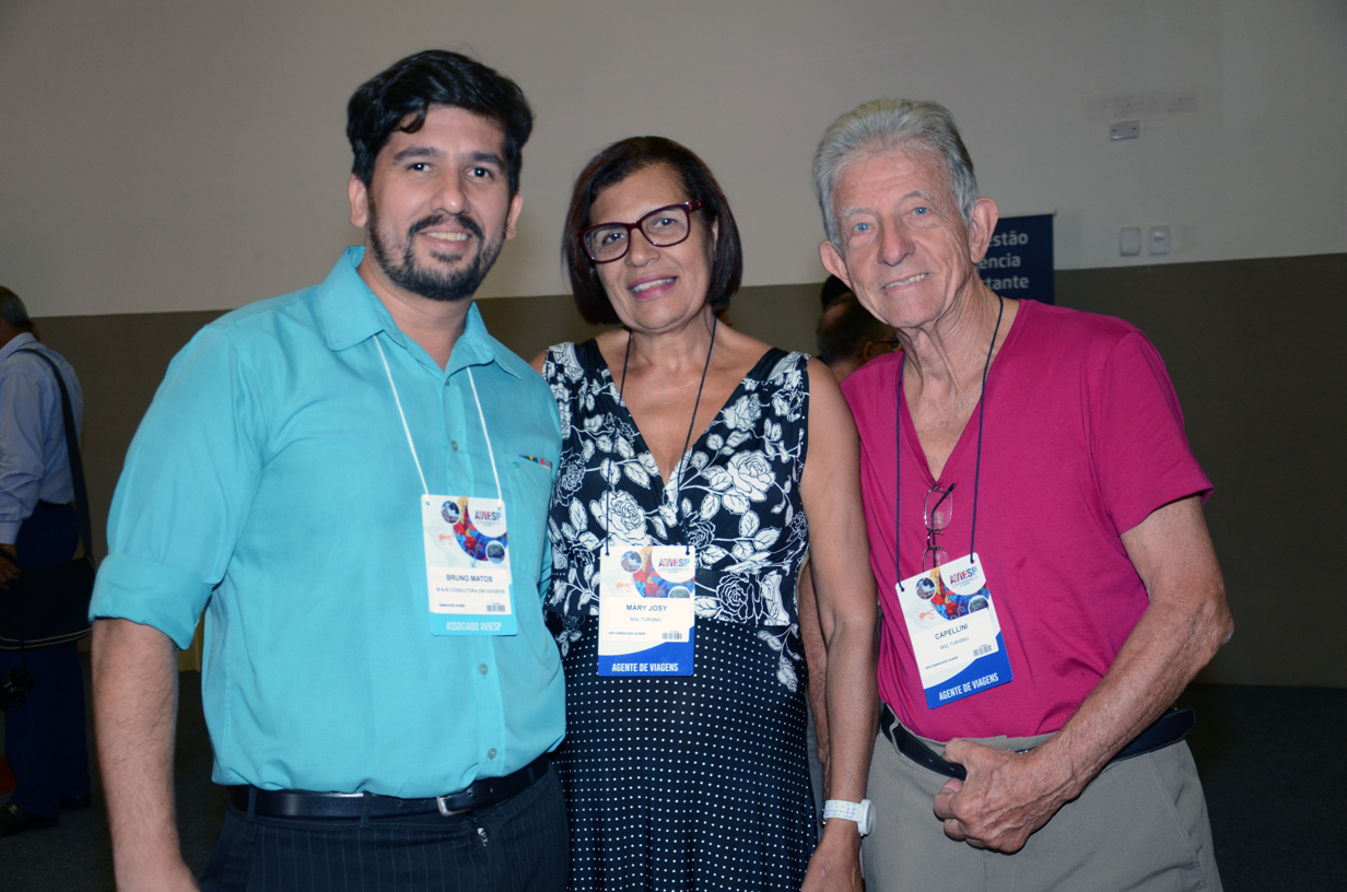 Bruno Matos, da M&M Consultoria, Mary Josy e Carlos cappellini, da Cappellini Viagens