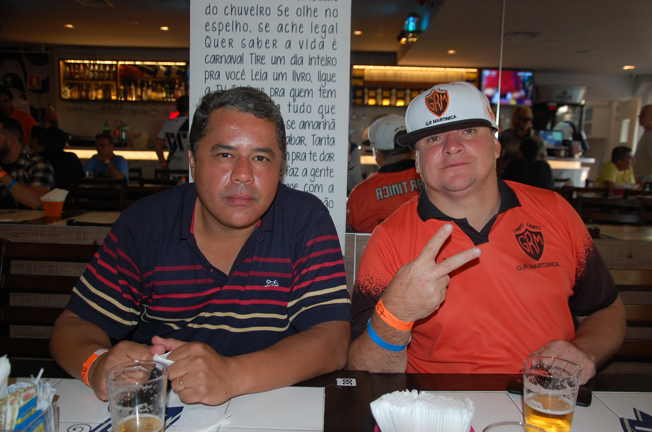 Cido Gonçalves, da Embarque Fácil e Adriano Paulino, da Hostway