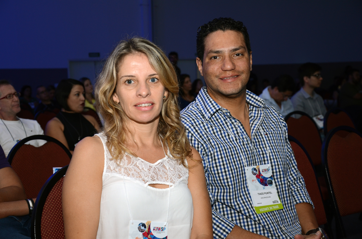 Claudia Traballi e Tiago Puntel, da Ancoradouro