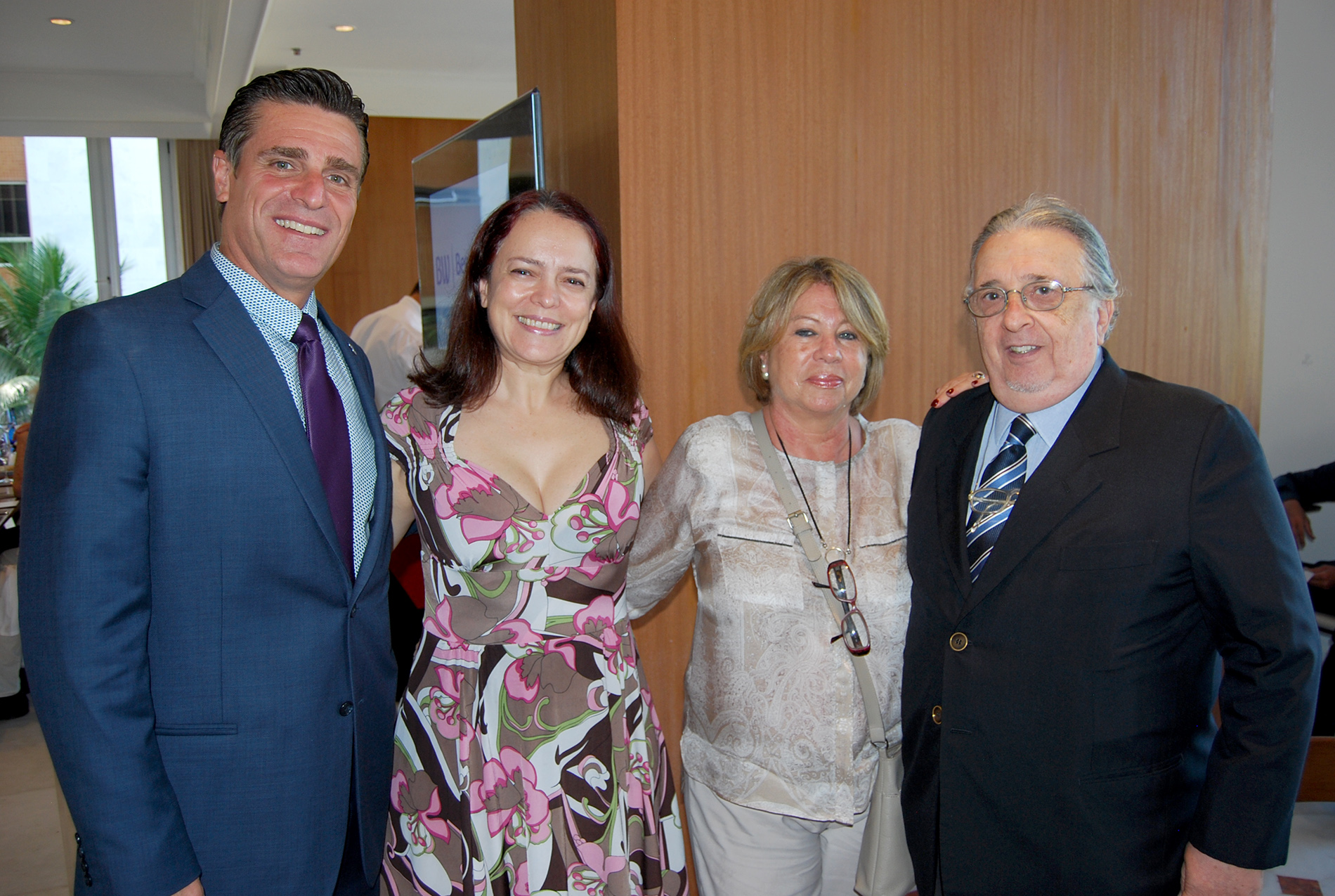 Patrick Yvars, da Disney Destinations, Ana Flávia Medina, de Kissimmee,  Annabelle Grajales, da OceanFive, e Leslie Benveniste, de Tampa