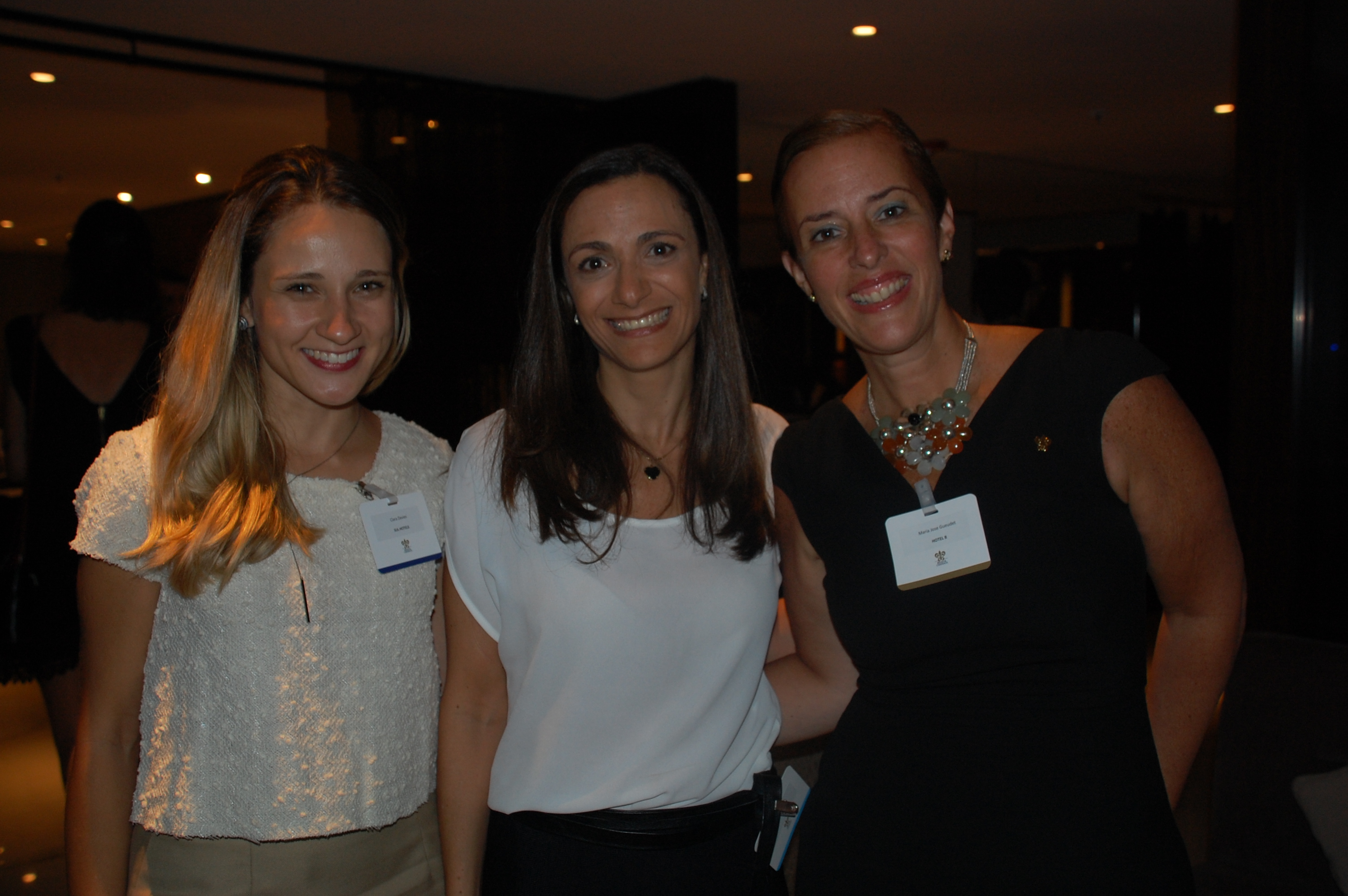 Clara Davies da Sul Hotels, Antonella Salem da Travel Whiz e María Guedet da Hotel B Clara Davies da Sul Hotels, Antonella Salem da Travel Whiz e María Guedet da Hotel B