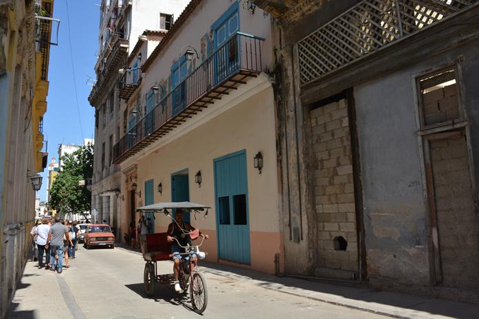 As bicitaxi ou ciclotaxi, como são conhecidas, são algumas das opções mais procuradas pelos turistas para ver a cidade de um ângulo diferente
