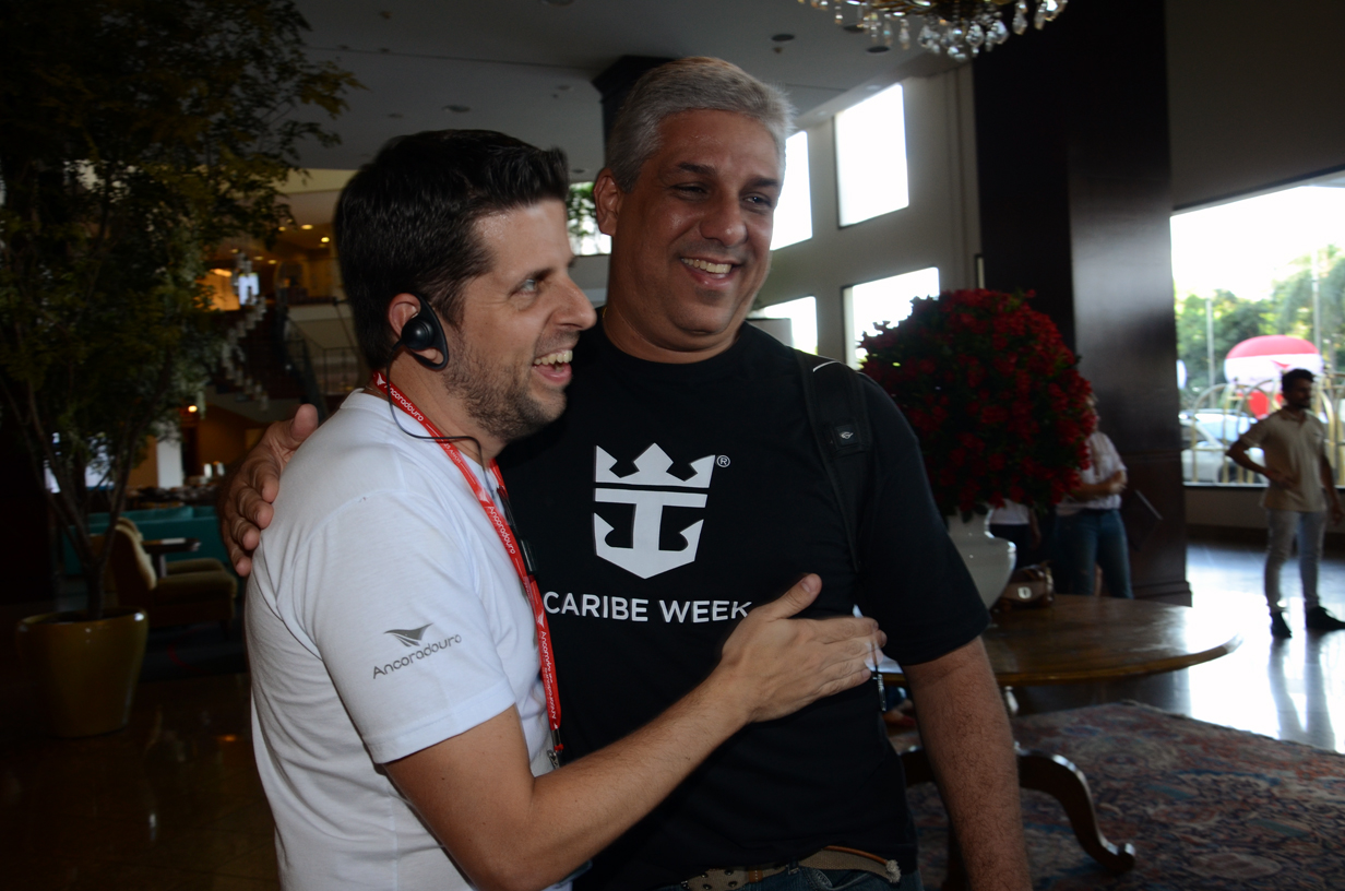 Daniel Castanho, da Ancoradouro, e Marcelo Rolim, da Royal Caribbean