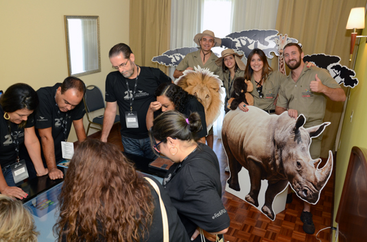 Equipe da South African com os agentes de viagens