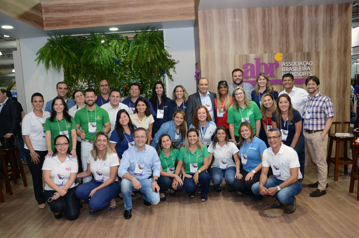 Expositores no estande da Resorts Brasil