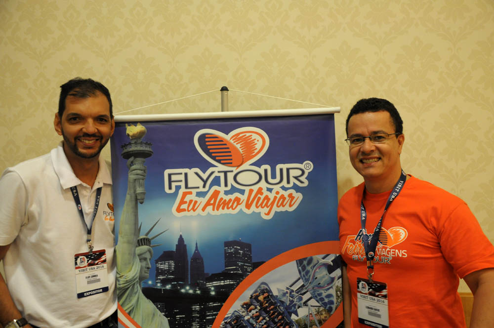 Felipe Coimbra e Leonardo Santos, da Flytour