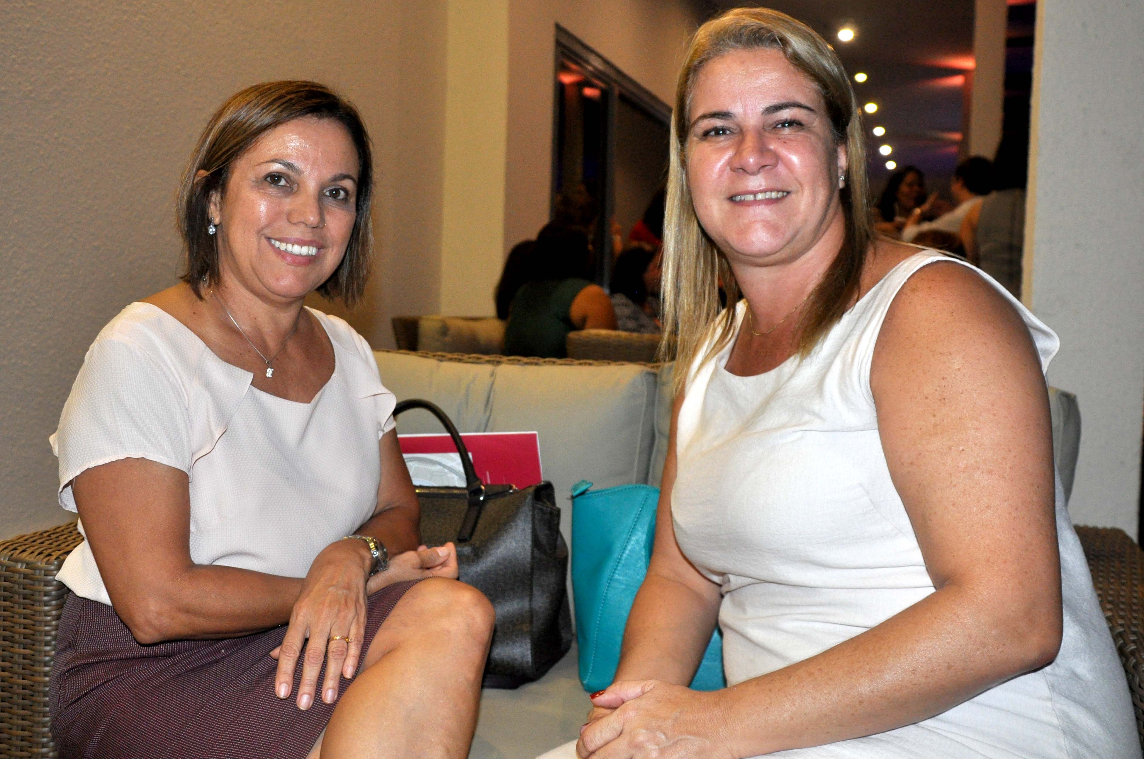 Ilda Brito e Kátia Coutinho, do Bureau de Eventos