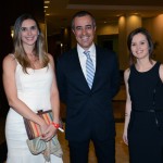 Mariana Trevizan e Juliana Ribeiro, da Etihad Airways, e Luiz Vargas, da Travelport