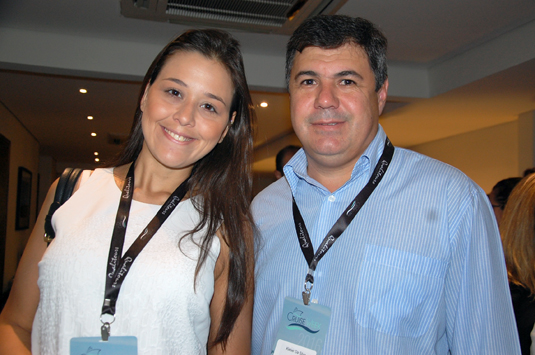 Natalie Freitas, da NCL com Kleber da Silva, da Abreu Natalie Freitas, da NCL com Kleber da Silva, da Abreu