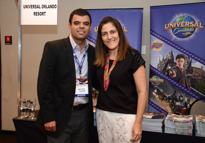 Renato Goncalves e Gabriela Cavalheiro, da Universal Orlando Renato Goncalves e Gabriela Cavalheiro, da Universal Orlando