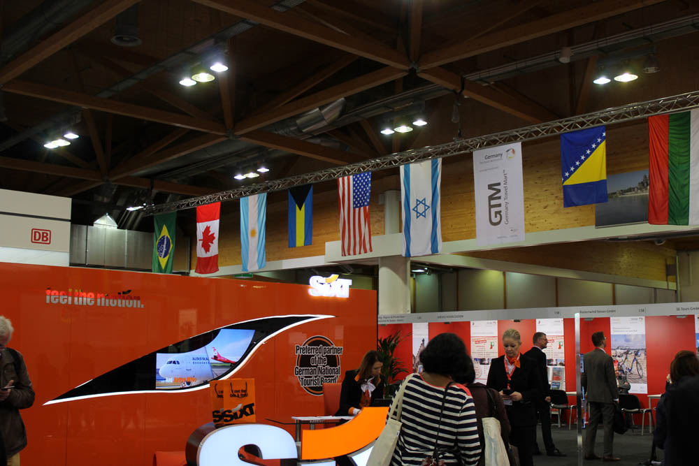 Representantes de 45 países presentes ao evento
