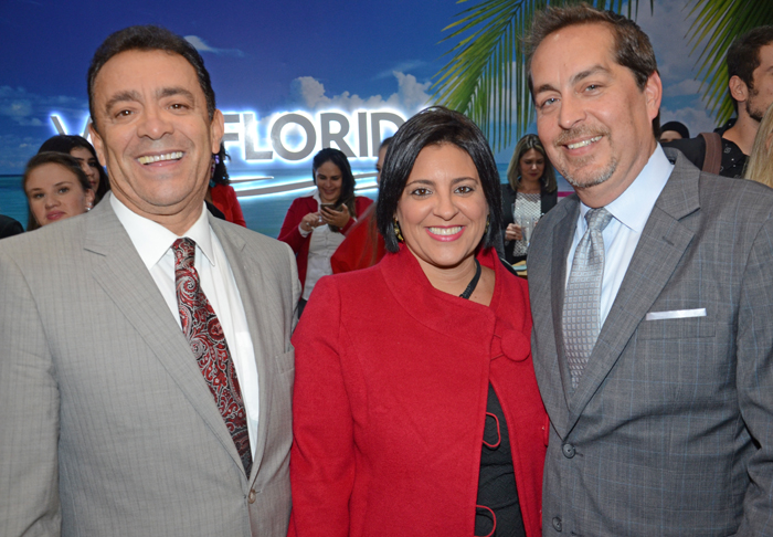 Roberto Silva e Cristiane Silva, da Sanchat, e Fernando Harb, do Greater Fort Lauderdale