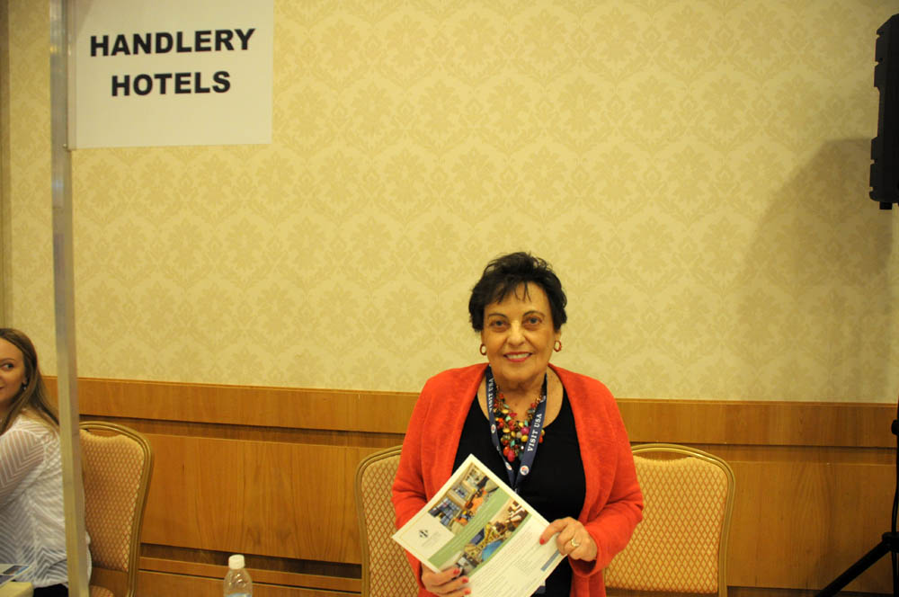 Sharon London, do Handlery Union Square