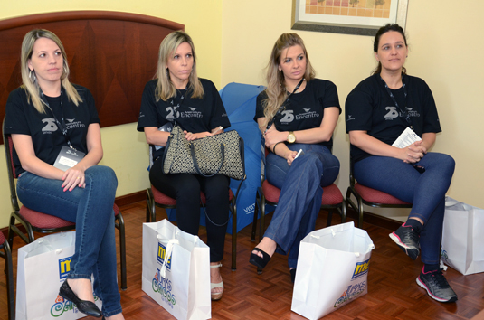 Vanessa Lopes, da Rosa Massoti Turismo, Marilde Maciel, FRM Operadora, Cibele Copola, da Costa Brava Turismo, e Carina Batatais, da Raytur Turismo Vanessa Lopes, da Rosa Massoti Turismo, Marilde Maciel, FRM Operadora, Cibele Copola, da Costa Brava Turismo, e Carina Batatais, da Raytur Turismo