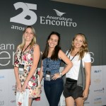 Vanessa Lopes e Érika Juliana, da Rosa Massoti Turismo, e Bruna Daniela Eyroff, da Global Cities