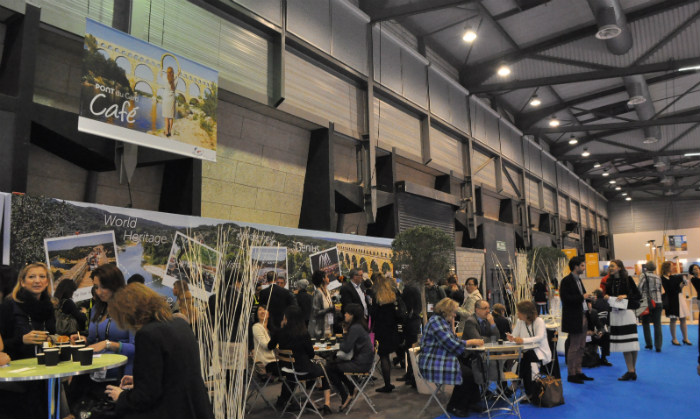 Área do café Pont du Gard no Salon Rendez-vous 2016 Área do café Pont du Gard no Salon Rendez-vous 2016