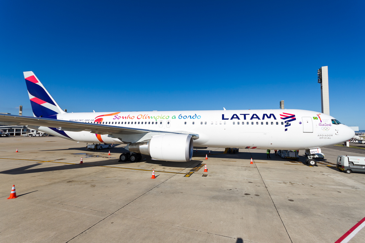 B767-300ER B767-300ER