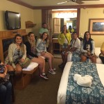 Agentes conhecendo hotel em Orlando