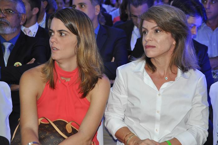 Ana Paula Vilaça, presidente da Empetur, e Janine Pires 