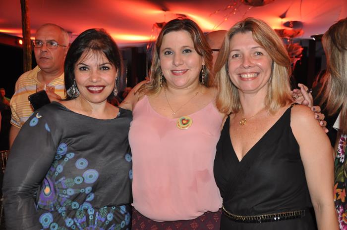 Anne Carvalho, Camila Câmara e Roberta Vilaça, da Empetur