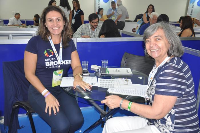 Carlise Biachi, do Grupo Brocker, e Liliana Couto, da Clássico