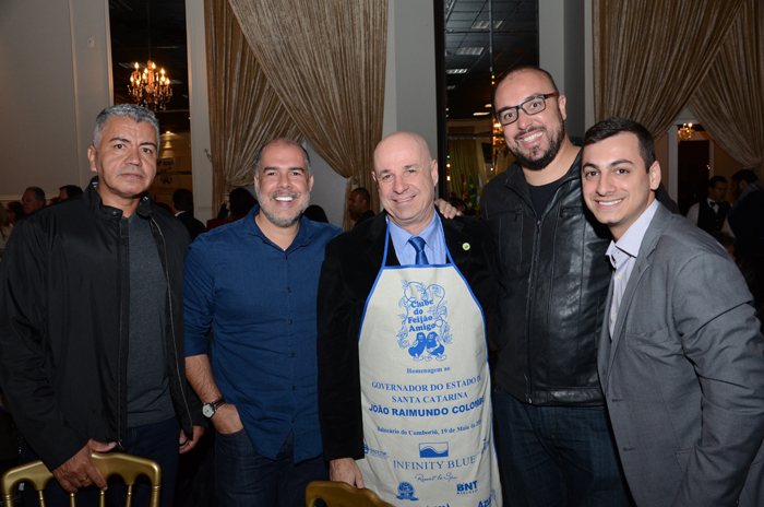 Carlos Nascimento, da Collection Group, Marcos Figueira, da Mallucci Representações, Roberto Bacovis, da Abav-PR, Eduardo Cordeiro, do Collection Group, e Tiago Sagás, do Rio Othon Hotel