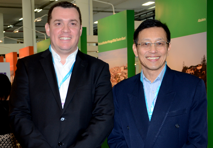 Douglas Camargo e Twee Min Wang, da Singapore Airlines Douglas Camargo e Twee Min Wang, da Singapore Airlines