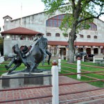 Entrada do Cowtown Coliseum