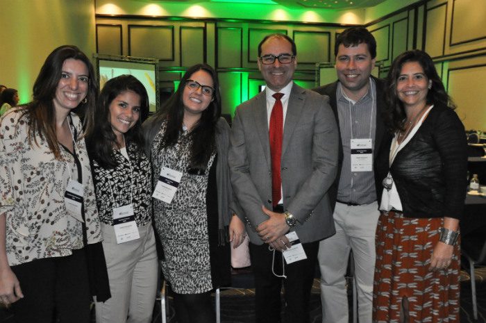 Equipe BHG: Carolina Dias Papalardo, Mariana Teixeira, Renata Rosa, Tomás Ramos, Victor Ferreira e Tatiana Costa Equipe BHG: Carolina Dias Papalardo, Mariana Teixeira, Renata Rosa, Tomás Ramos, Victor Ferreira e Tatiana Costa