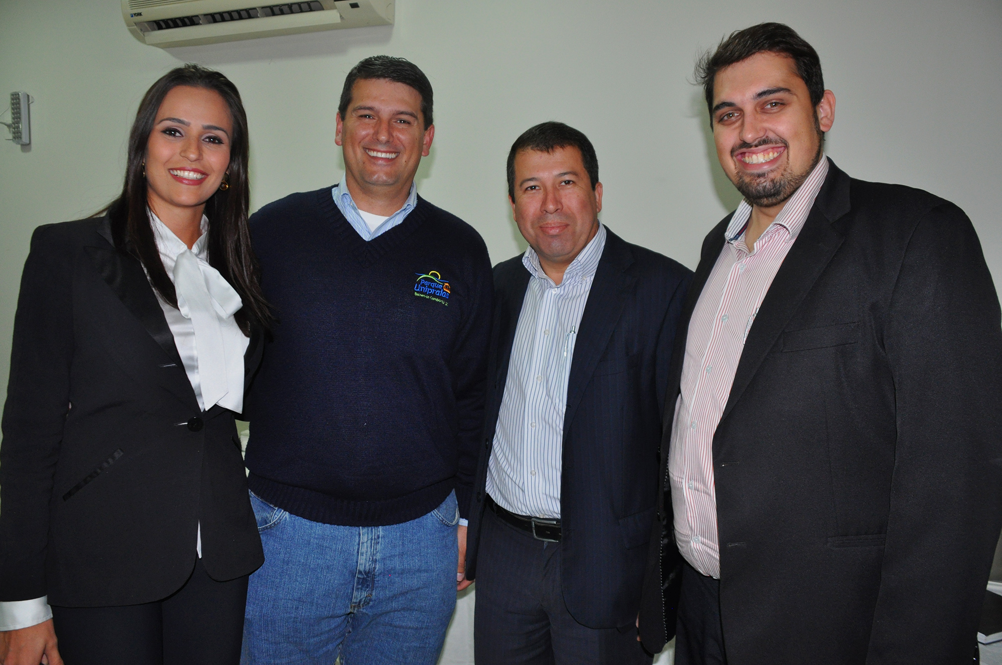 Marcela Spagnol, do Sibara Hotel, Alfredo Kuhn, do Unipraias, Alessandre Pereira e João Boeing, do San Marino Hotel Marcela Spagnol, do Sibara Hotel, Alfredo Kuhn, do Unipraias, Alessandre Pereira e João Boeing, do San Marino Hotel