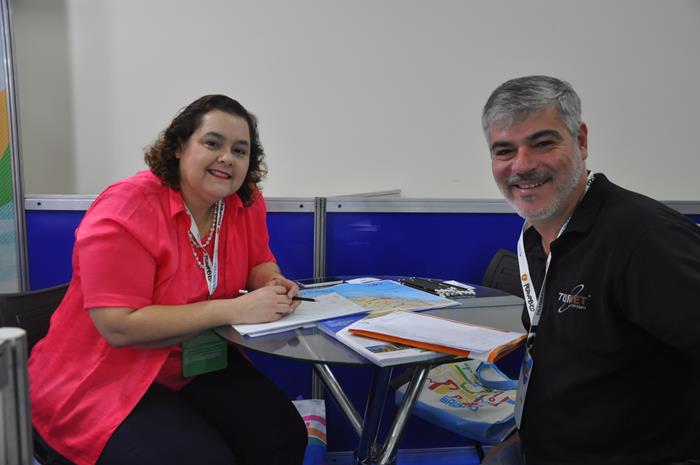 Maria Helena Fraga, do Hotel Diogo, e Evandro Gemelgo, da Turnet