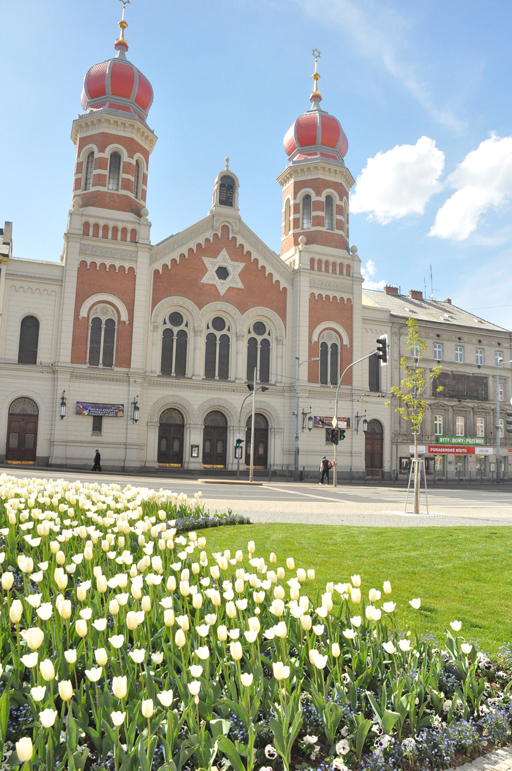PLZEN - Sinagoga da cidade, que serve para concertos musicais PLZEN - Sinagoga da cidade, que serve para concertos musicais