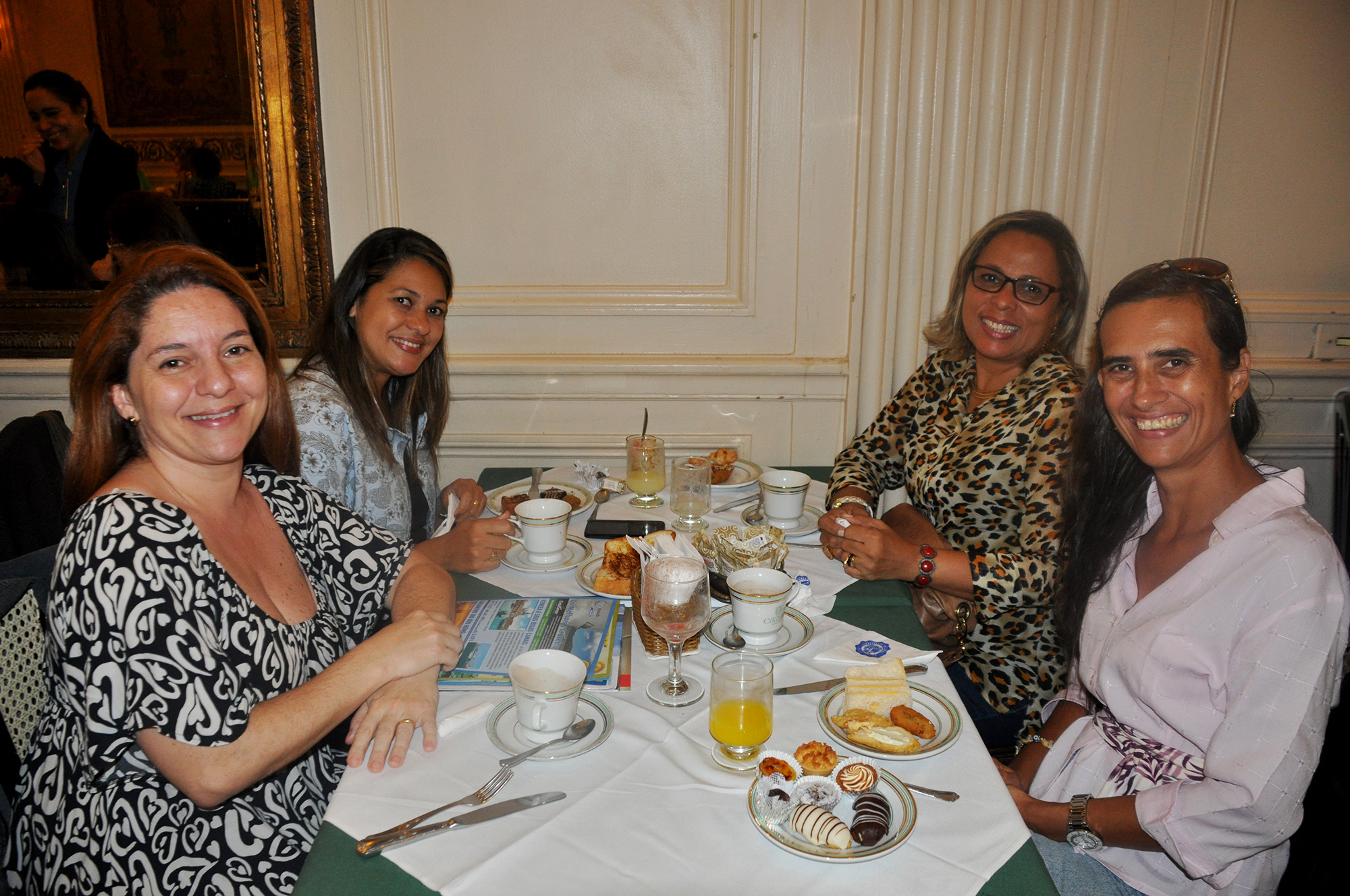 Patrícia Del Passo, da Milênio Operadora, Elisângela Fernandes, da Bless Viagens, Denise Alegre, da MDRXTur, e Lara Bourguignon, da Milênio Patrícia Del Passo, da Milênio Operadora, Elisângela Fernandes, da Bless Viagens, Denise Alegre, da MDRXTur, e Lara Bourguignon, da Milênio