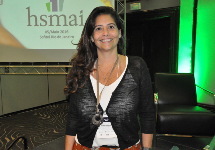 Tatiana Costa, superintendente de vendas do Marina Palace Tatiana Costa, superintendente de vendas do Marina Palace