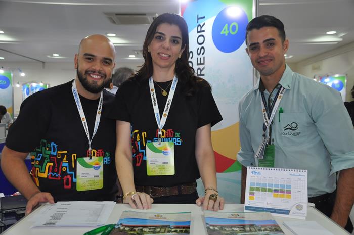 Thiago Souza, Carmen Loyo e Everton Carlos, do Grupo Rio Quente Thiago Souza, Carmen Loyo e Everton Carlos, do Grupo Rio Quente
