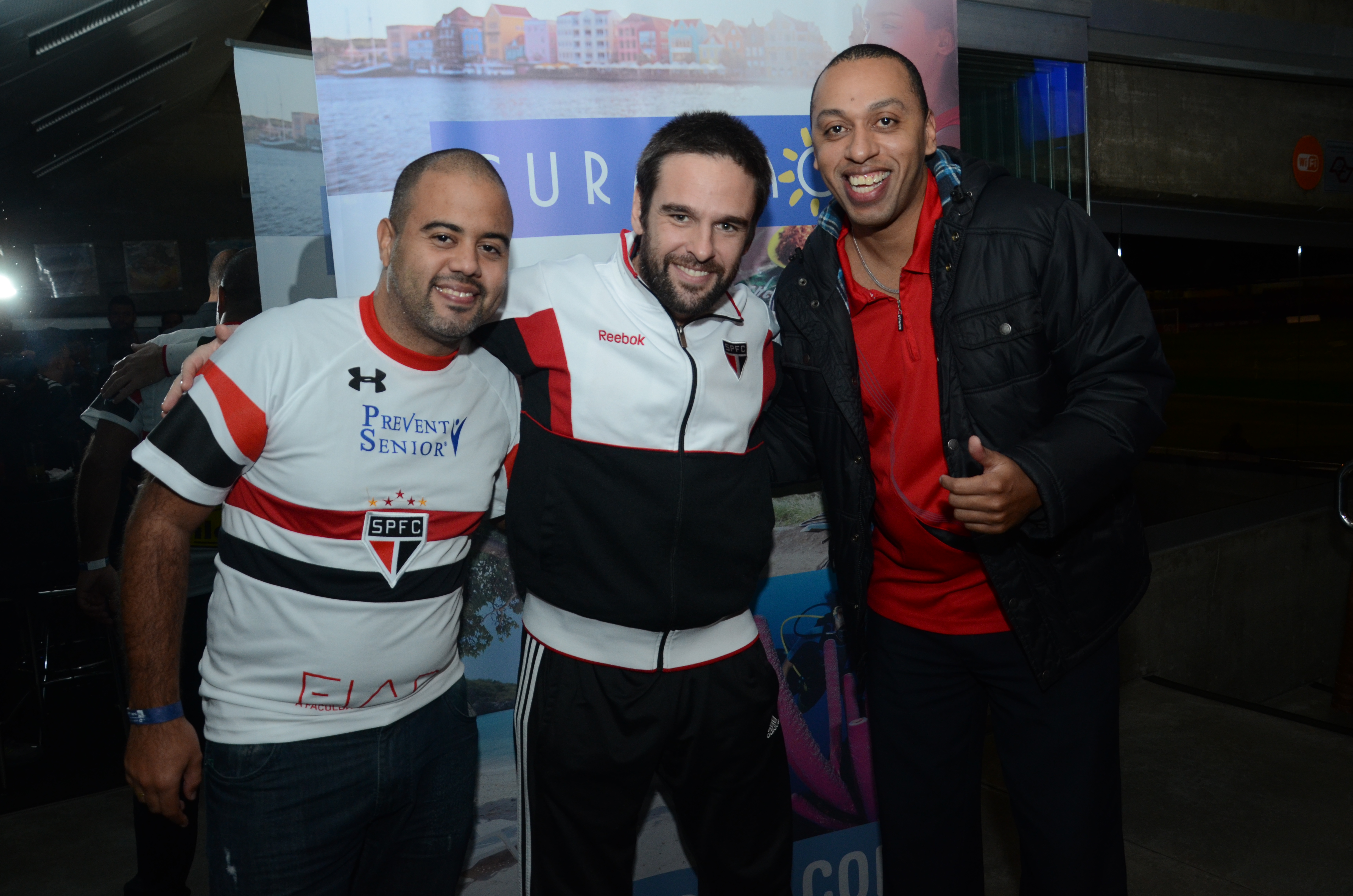 Alexandre Oliveira, Adriano Rodrigues, e Edilson Bueno, da CVC Alexandre Oliveira, Adriano Rodrigues, e Edilson Bueno, da CVC