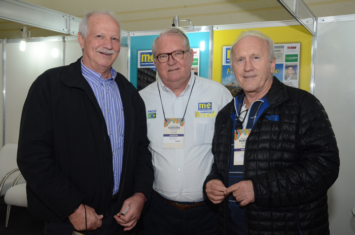 Claudio Rorato, candidato a Prefeitura de Foz do Iguaçu, Roy Taylor, do M&E, e Neuso Rafagnin, do Rafain Palace Hotel Claudio Rorato, candidato a Prefeitura de Foz do Iguaçu, Roy Taylor, do M&E, e Neuso Rafagnin, do Rafain Palace Hotel