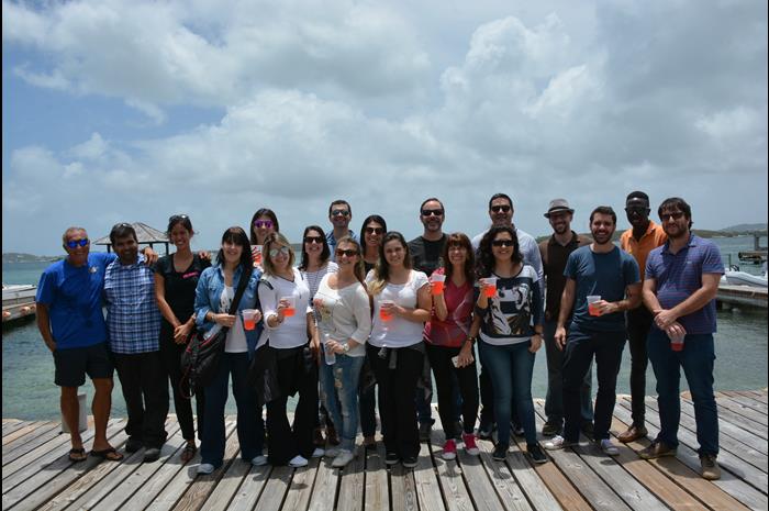 Agentes no pier