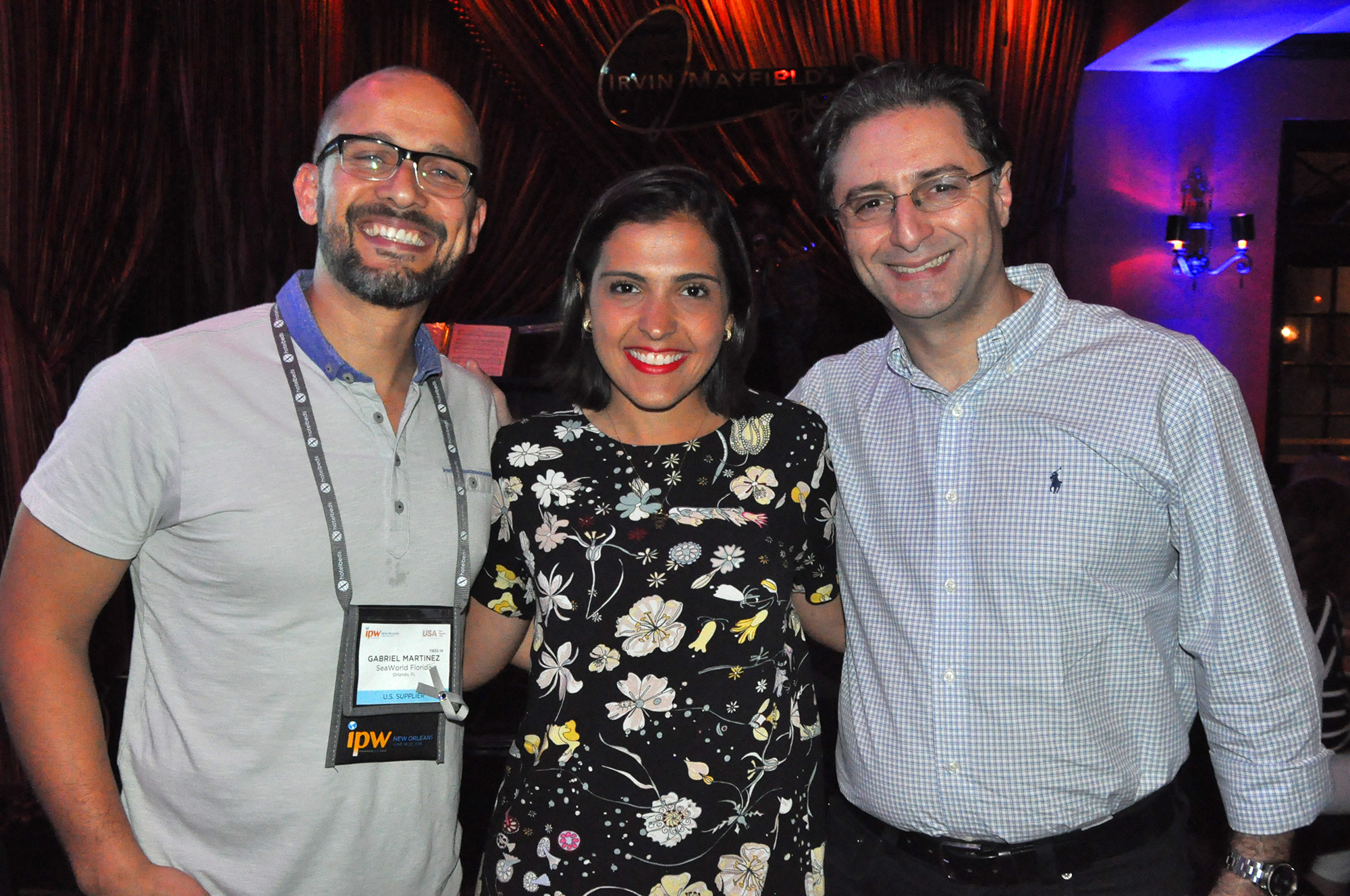 Gabriel Martinez, Marjori Schroeder e Mauricio Alexandre, do SeaWorld