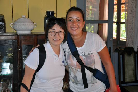 Harumi Nomura, da Visual, e Renata Leite, da Iberostar