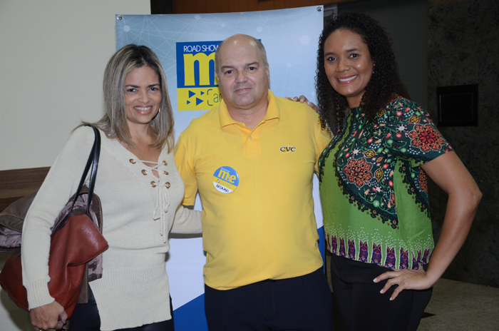 Jaqueline Pereira e Andréa Marinho, da Alam Tour, e Afonso Domingues, da CVC Jaqueline Pereira e Andréa Marinho, da Alam Tour, e Afonso Domingues, da CVC