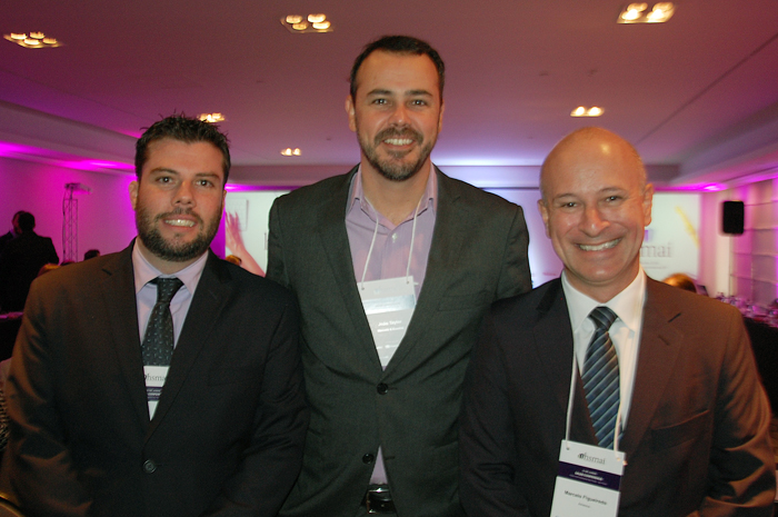 João Taylor, do M&E, com Leonardo Lazzarato e Marcelo Figueiredo, da Avianca João Taylor, do M&E, com Leonardo Lazzarato e Marcelo Figueiredo, da Avianca