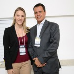 Katia Bernini, do Hotel Reservation Service, e Carlos Barbosa, do Turismo de Aruba