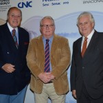 Michel Tuma Ness, da Fenactur, Roy Taylor, do M&E, e Luiz Henrique Garcia, da TurisRio