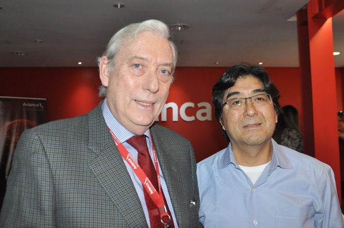 Ian Gillespie, diretor da Avianca Internacional, e Pedro Shiray, da Schultz Ian Gillespie, diretor da Avianca Internacional, e Pedro Shiray, da Schultz